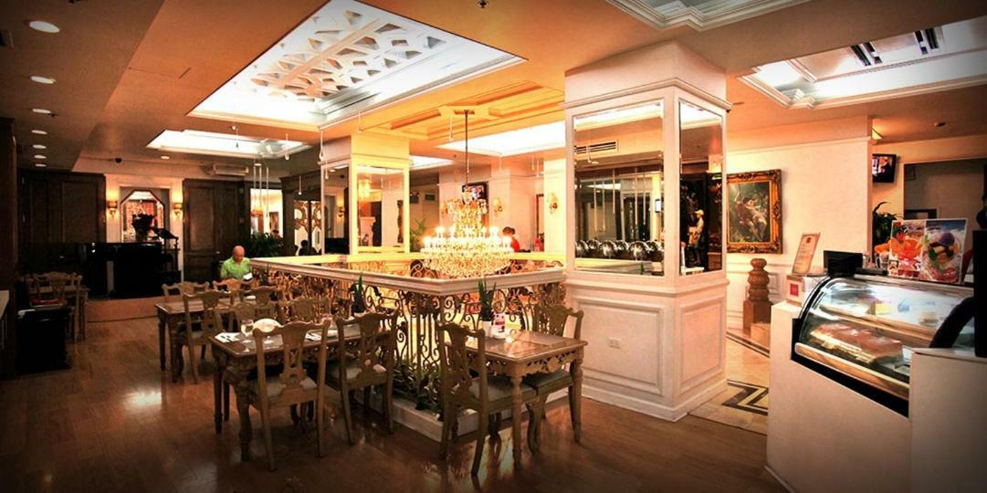 Networld Hotel Spa And Casino Pasay Exteriér fotografie